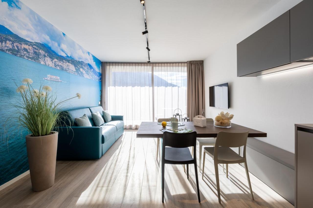 Boutique Apartments By Annalisa Torbole Sul Garda Exterior photo
