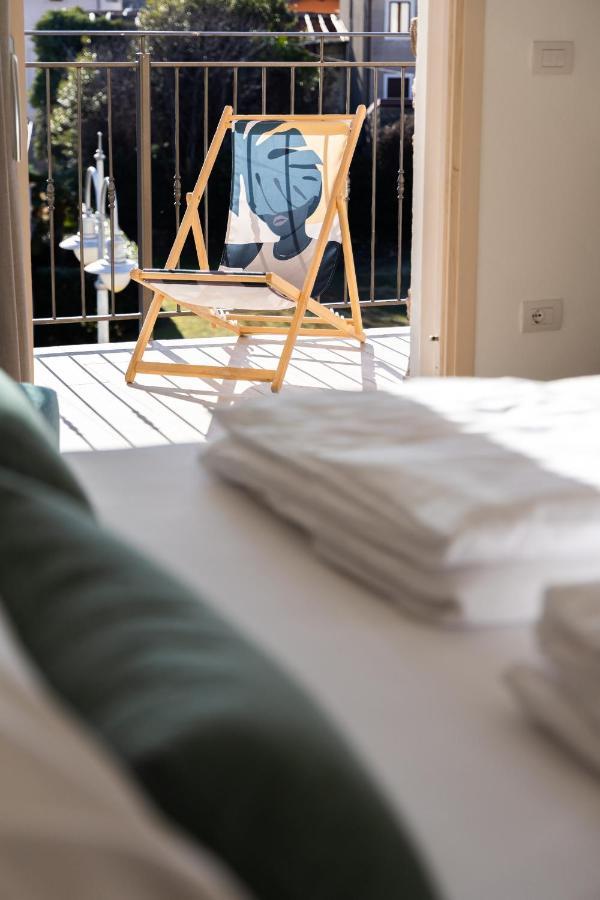 Boutique Apartments By Annalisa Torbole Sul Garda Exterior photo