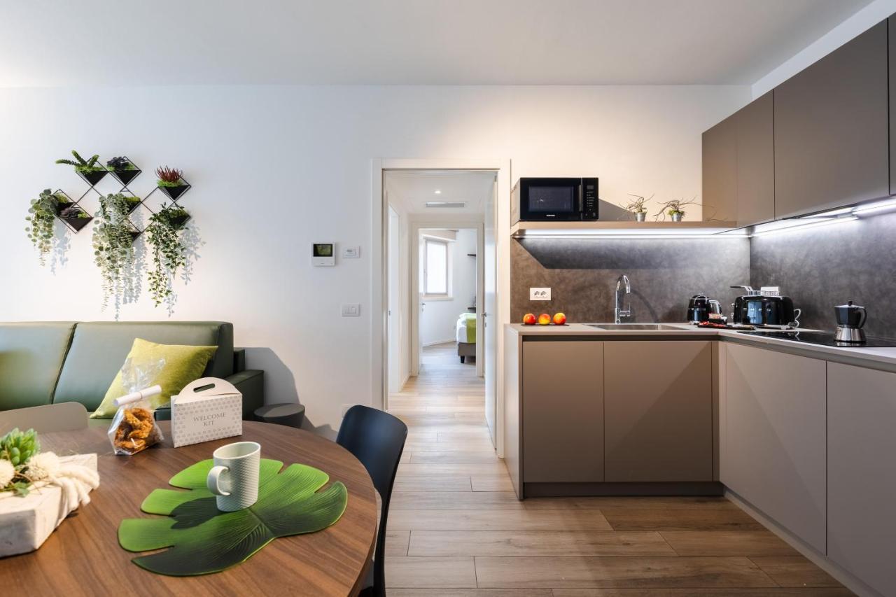 Boutique Apartments By Annalisa Torbole Sul Garda Exterior photo
