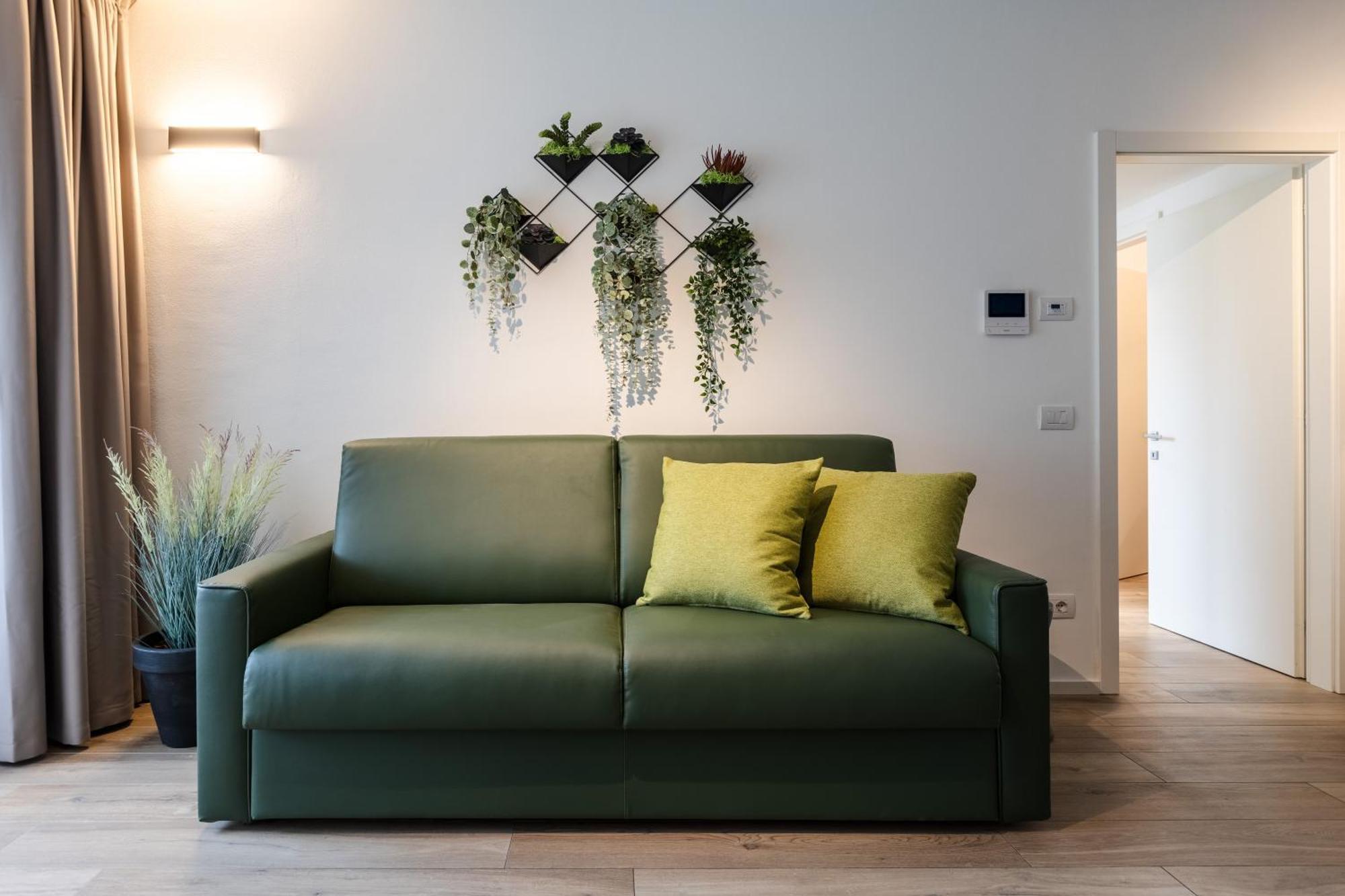 Boutique Apartments By Annalisa Torbole Sul Garda Exterior photo